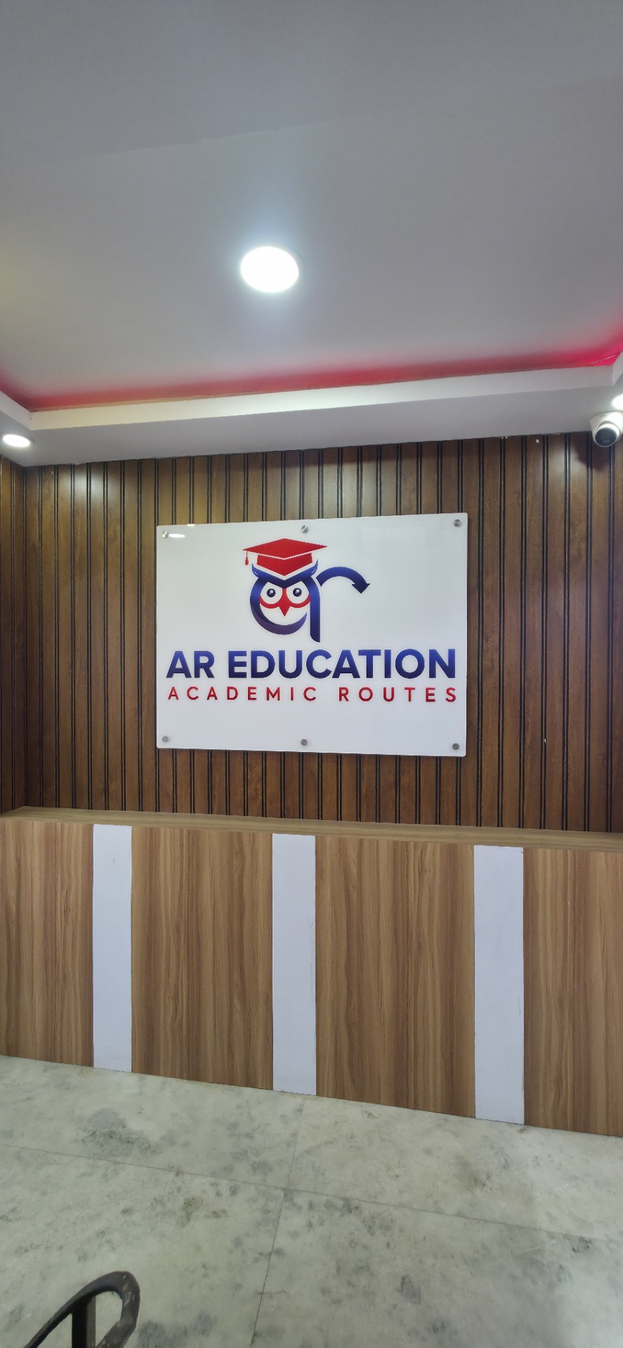 ๐ข OFFICE SPACE FOR SALE & RENT โ PUTALISADAK, KATHMANDU โจ Property Code: #ALPR1058