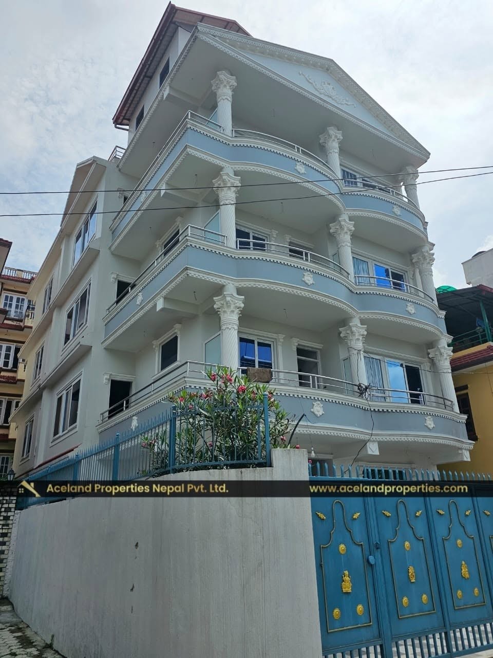७ आना १ पैसामा बनेको बुढानिलकण्ठ, नजिकै १३ फिटे बाटो भएको चार (४) तल्ले फ्लाट सिस्टमको घर बिक्रीमा !!!