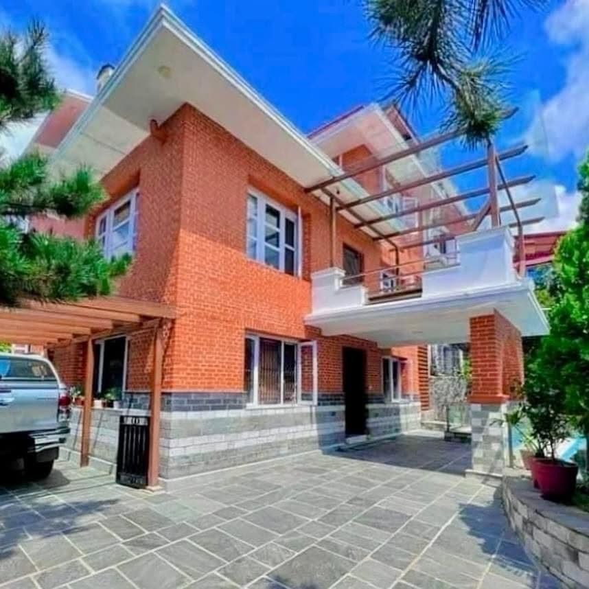 13 AANA HOUSE FOR SALE AT BUDANILKANTHA.