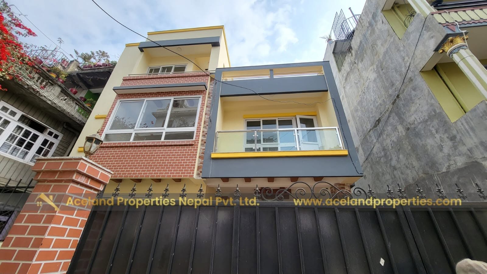 Searching for the perfect home in Nakhu, Kusunti, Lalitpur? Here is your dream home with the heart of the city in Lalitpur with a land area of 4.5 Anna.