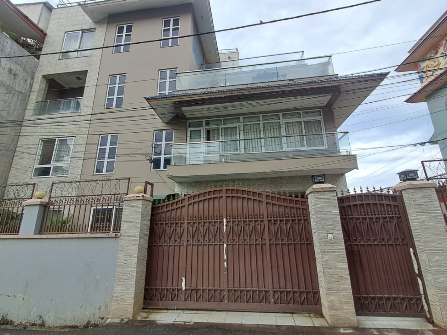 #SS2126 Mansion House on sell at Tinchuli, Kathmandu
