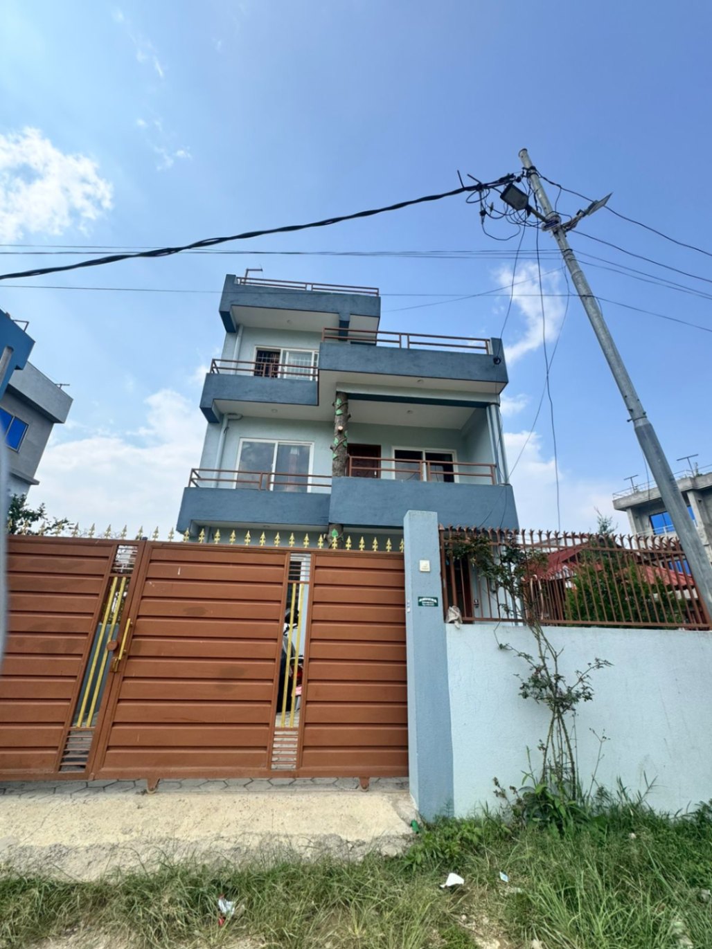 #SS1690 Bungalow House on sell at Boshigaun, Chandragiri