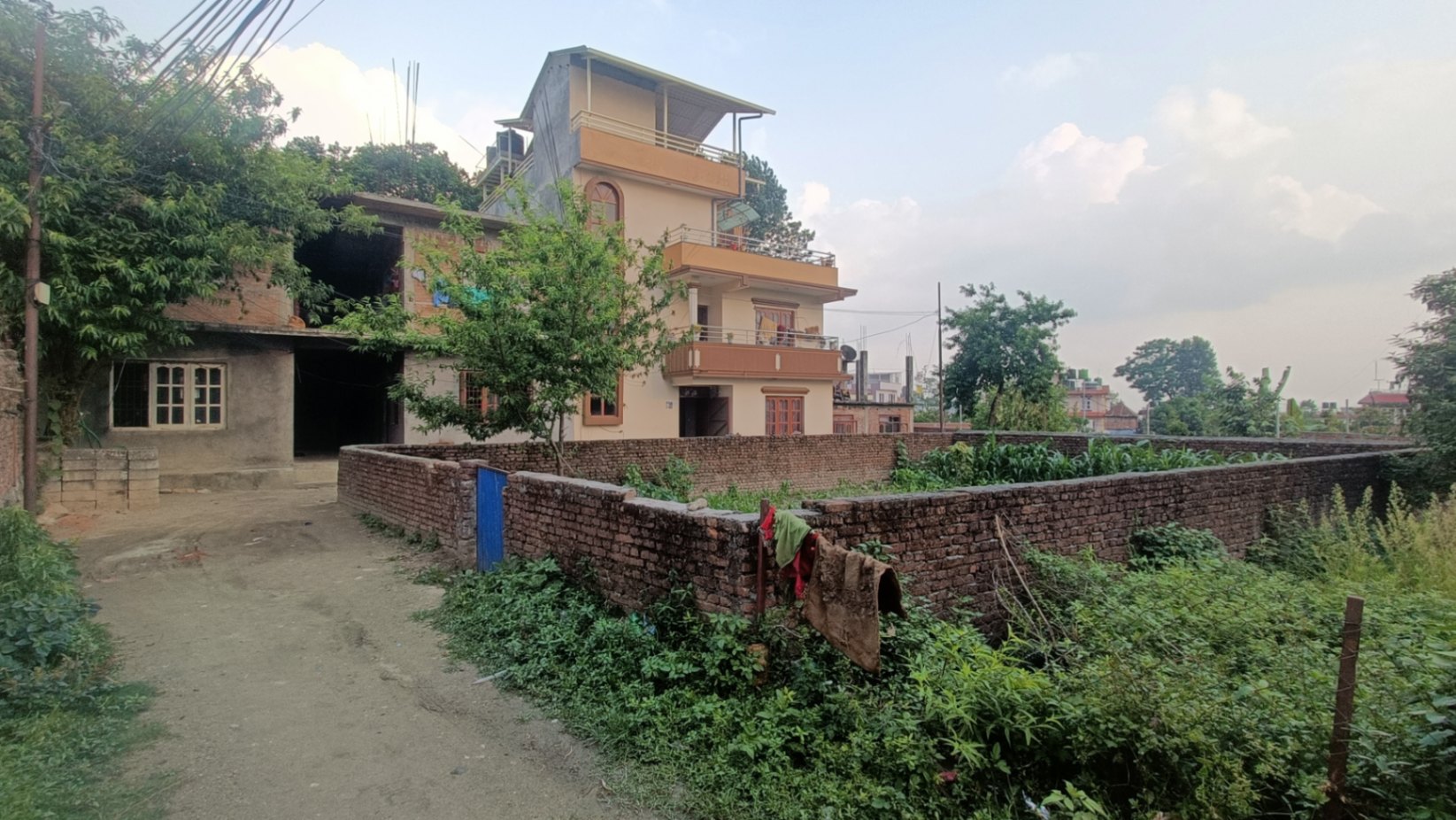 #SS1776 Semi-commericial Land on sell at Deuwa Chowk, Budhanilkantha