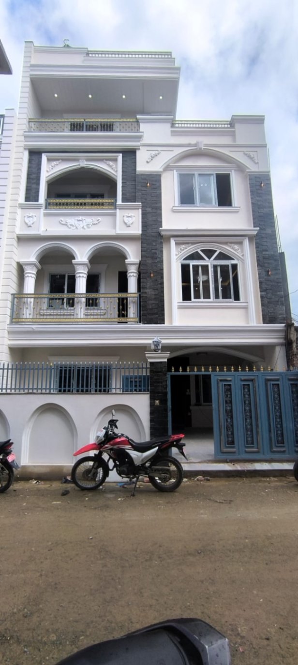#SS2438 Triplex House on sell at Lalitpur ochu height, Mahalaxmi
