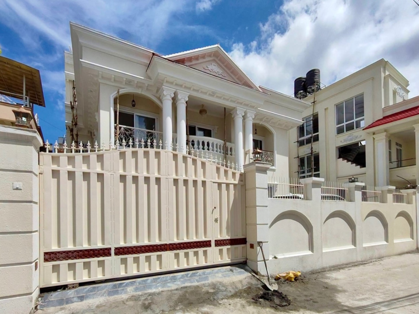 #SS2509 Bungalow House on sell at Ganesh Chowk, Budhanilkantha