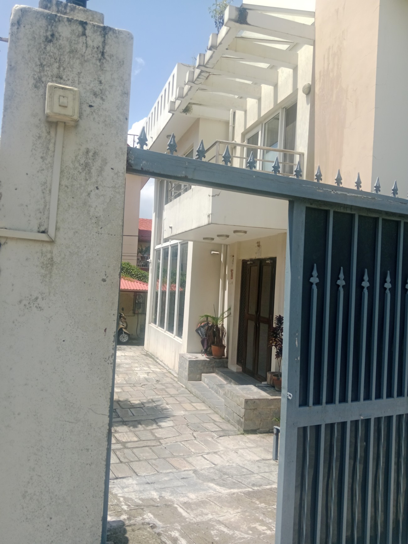 #SS2549 Bungalow House on rent at Deuwa Chowk, Budhanilkantha
