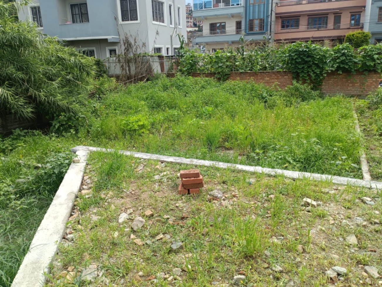 #SS2735 Residential Land on sell at Maitrinagar, Kirtipur