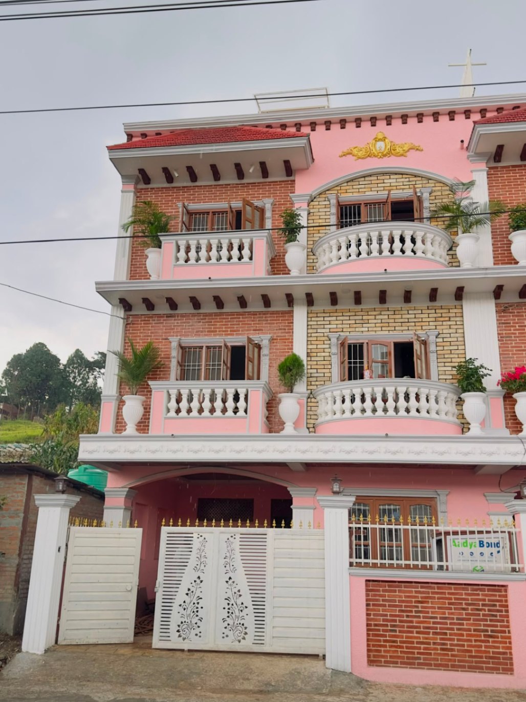 #SS2466 Bungalow House on sell at Bhutkhel park, Tokha