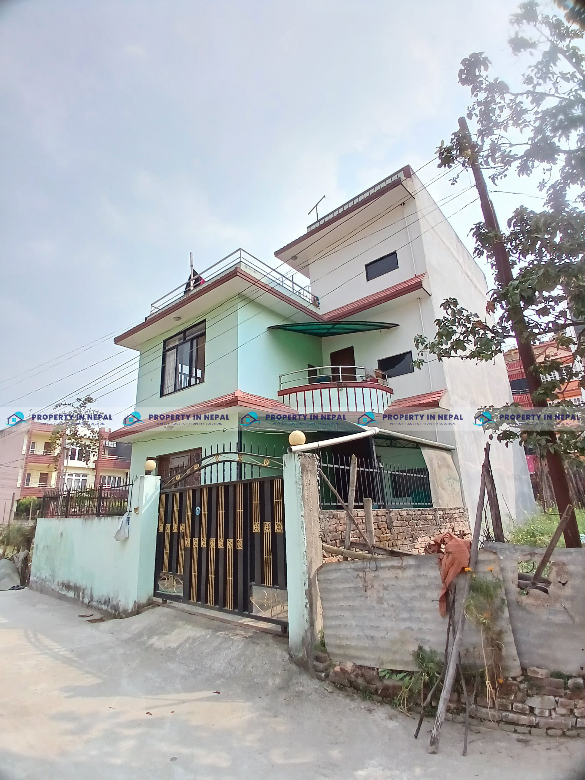 House for sale at Dhapakhel near James school