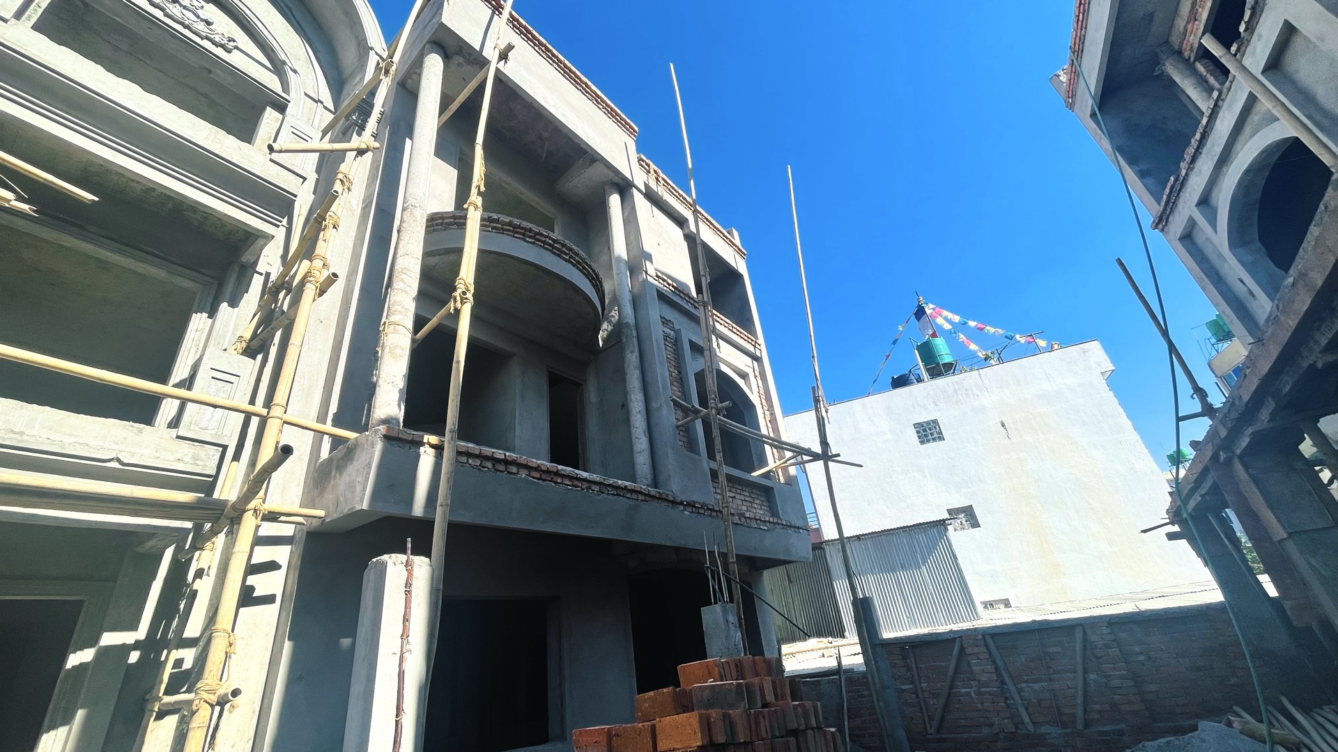 House For Sale In Imadole