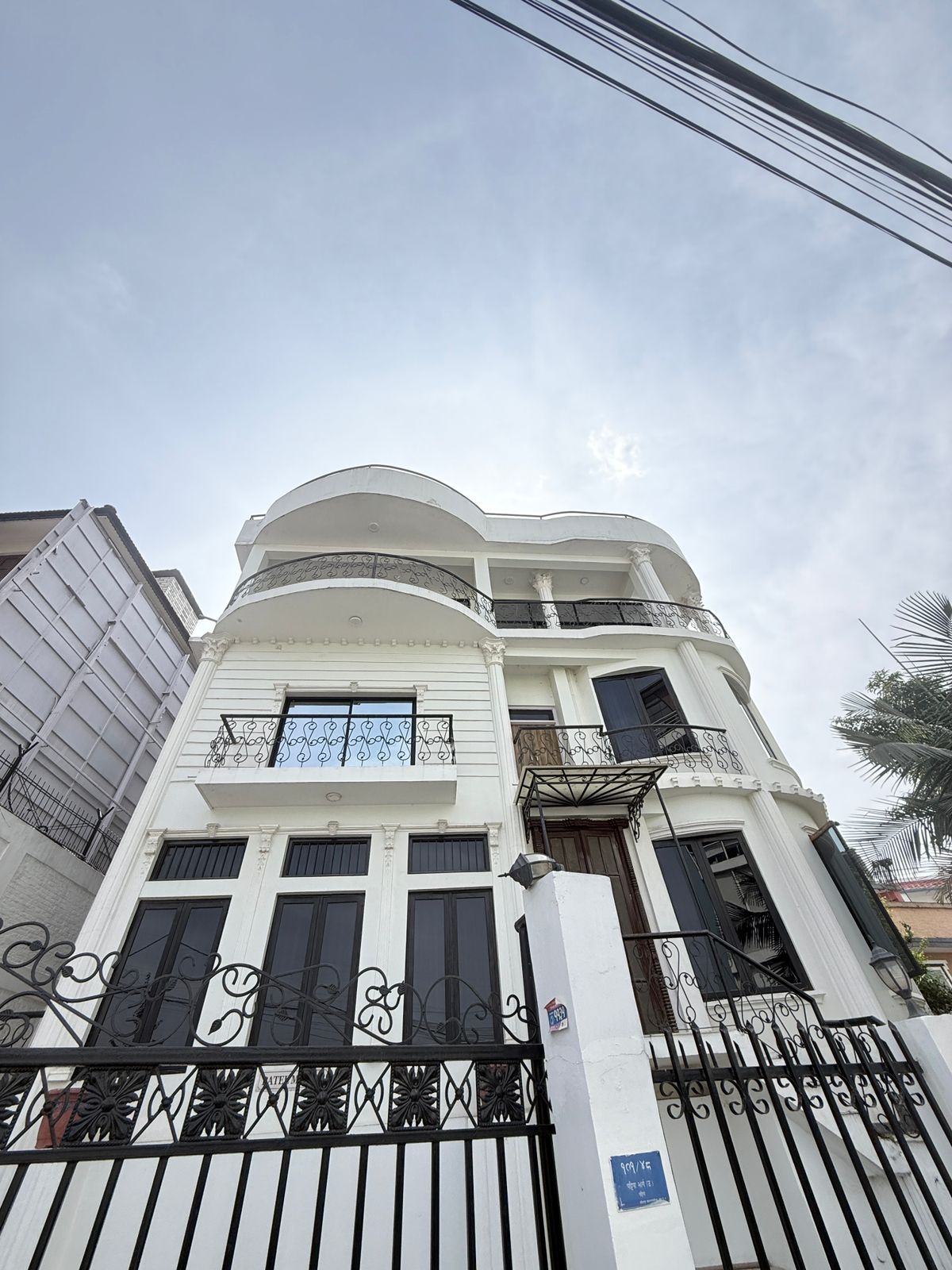 Residential 7BHK Duplex