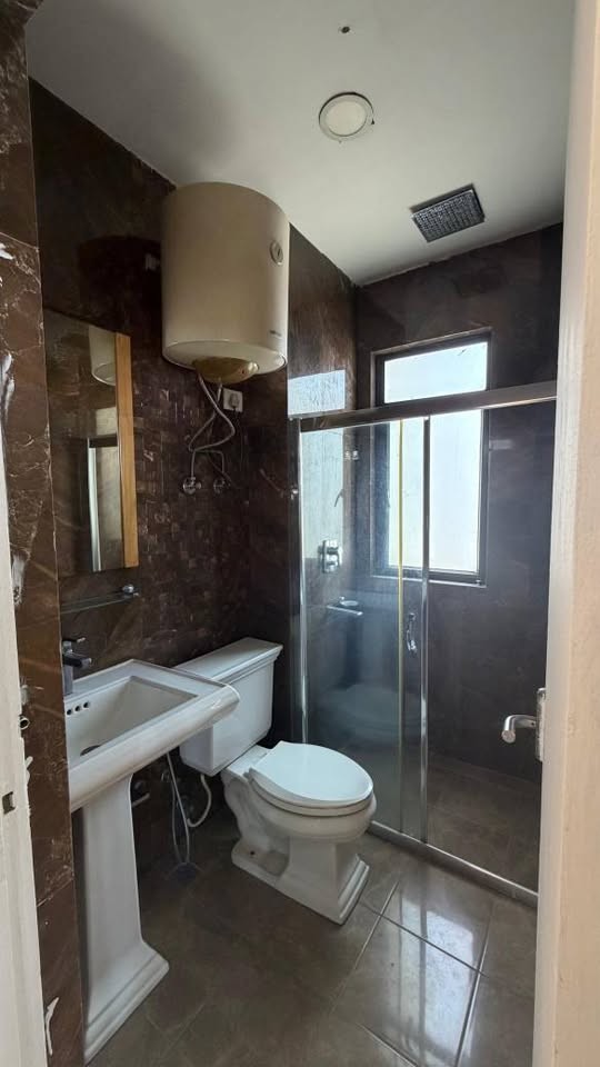 ๐ก FULLY FURNISHED PENTHOUSE FOR RENT | JHAMSIKHEL, LALITPUR Property ID: #ALPR1068